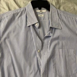 Uniqlo button down shirt